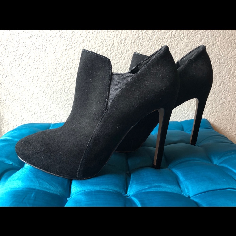 Nine West Suede Bootie.